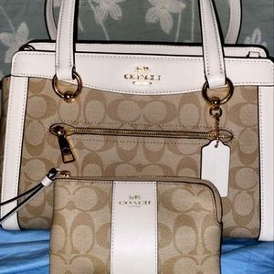 Coach signature canvas carryall